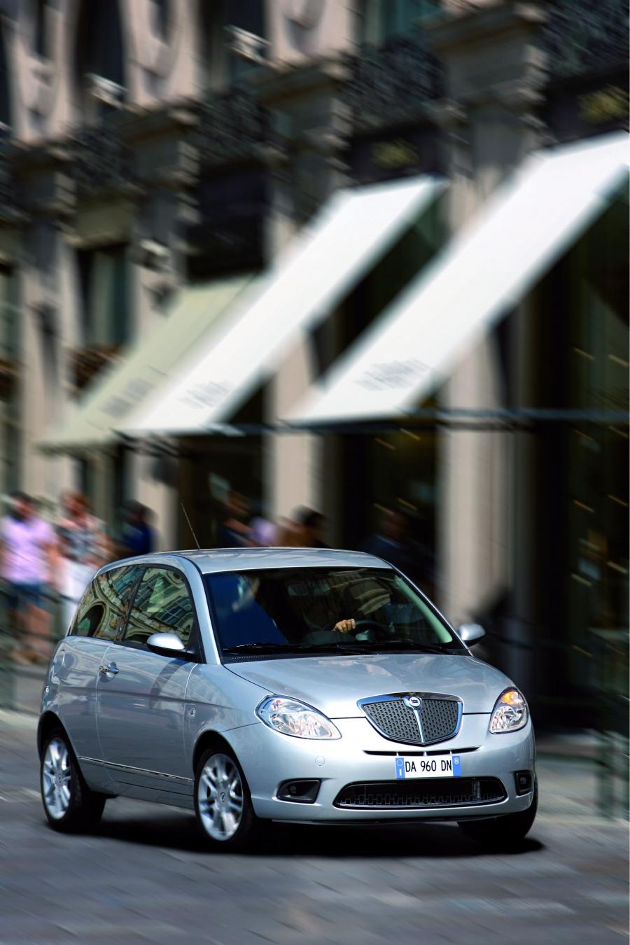  Lancia Ypsilon 2007 года  (фото 44 из 49)